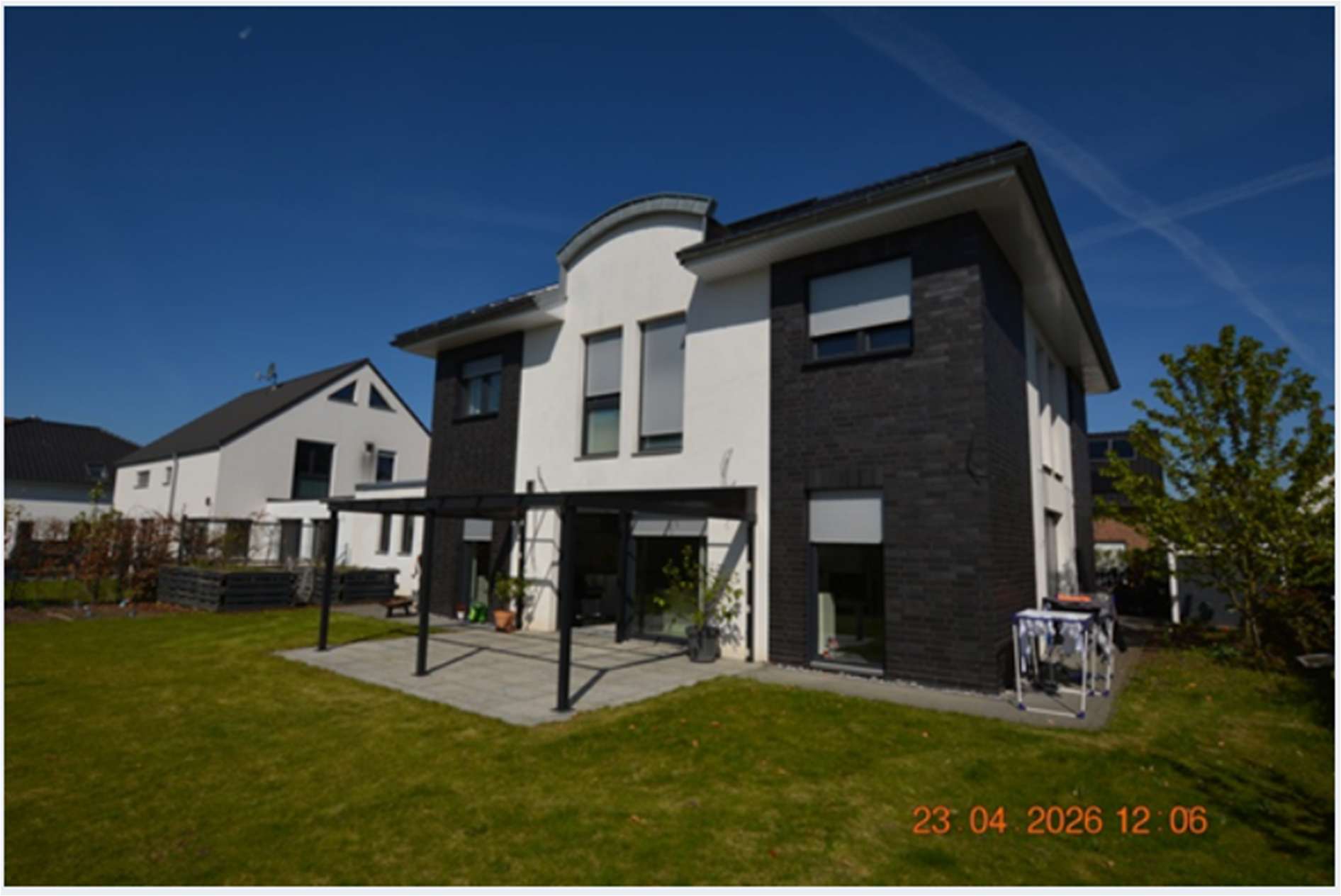 Foto 1 von 10 — Einfamilienhaus