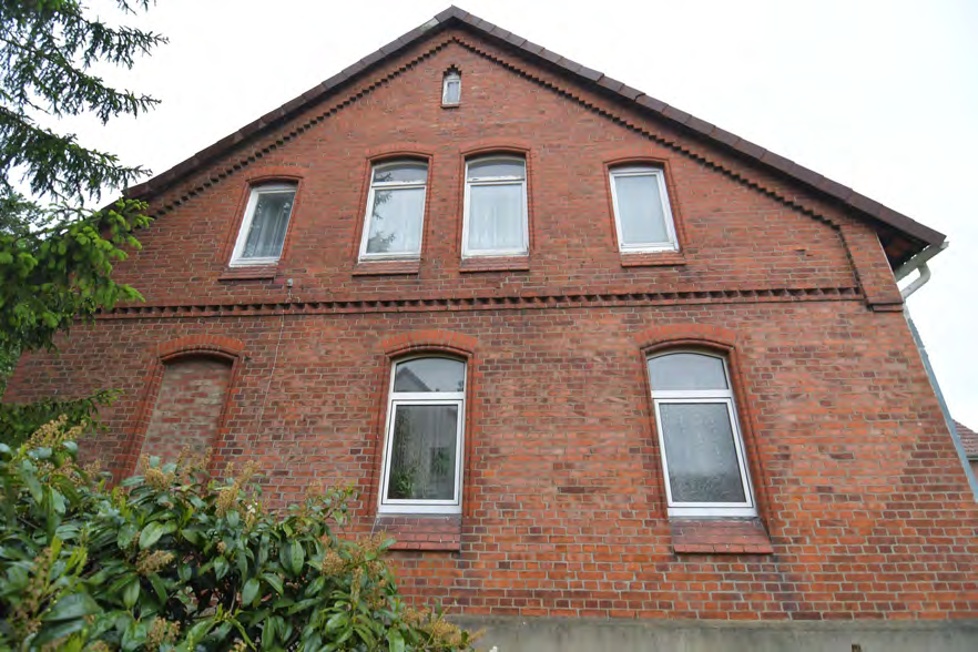 Foto 3 von 10 — Einfamilienhaus