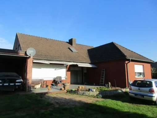 Foto 2 von 2 — Einfamilienhaus, Einfamilienhaus