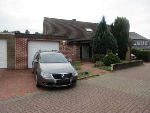 Foto 1 von 2 — Einfamilienhaus, Einfamilienhaus