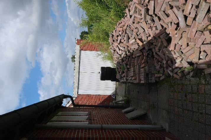 Foto 6 von 17 — Einfamilienhaus, Landwirtschaftsfläche und Waldfläche