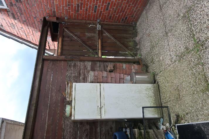 Foto 11 von 17 — Einfamilienhaus, Landwirtschaftsfläche und Waldfläche