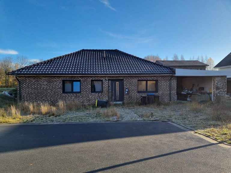 Foto 5 von 34 — Einfamilienhaus, Eingeschossiges Einfamilienhaus