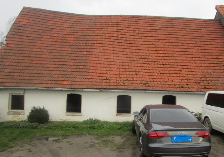 Foto 2 von 17 — Zweifamilienhaus