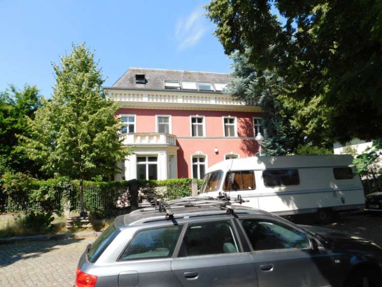 Foto 2 von 85 — Einfamilienhaus