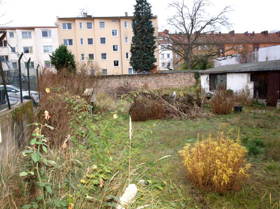 Foto 6 von 15 — Wohn-/Geschäftshaus
