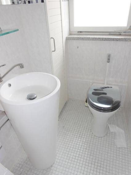 Foto 25 von 29 — Wohn-/Geschäftshaus