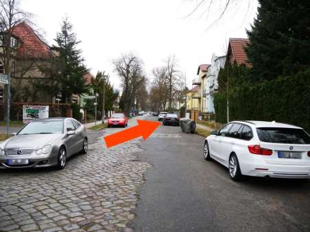Foto 2 von 15 — Mehrfamilienhaus