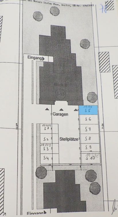 Foto 12 von 12 — Eigentumswohnung (1 bis 2 Zimmer), Kfz-Stellplatz