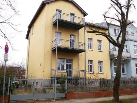Foto 3 von 16 — Mehrfamilienhaus