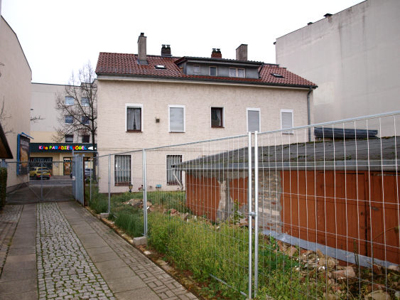 Foto 5 von 15 — Wohn-/Geschäftshaus