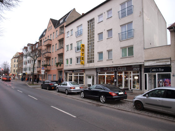 Foto 8 von 15 — Wohn-/Geschäftshaus