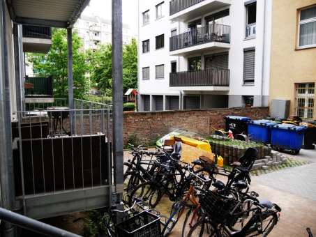 Foto 31 von 32 — Gewerbeeinheit (z.B. Laden, Büro), als Ferienwohnung genutzt