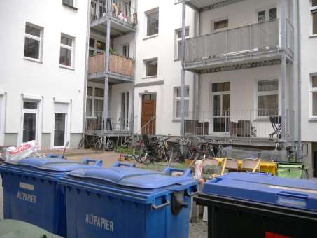 Foto 20 von 32 — Gewerbeeinheit (z.B. Laden, Büro), als Ferienwohnung genutzt