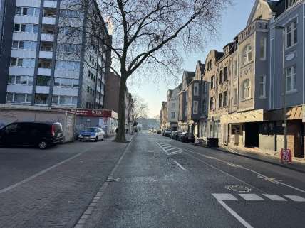Foto 2 von 16 — Wohn-/Geschäftshaus