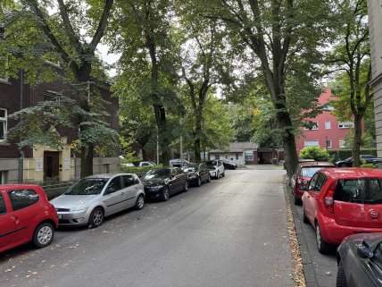 Foto 4 von 13 — Mehrfamilienhaus