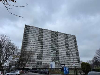Foto 2 von 5 — Eigentumswohnung (3 bis 4 Zimmer)