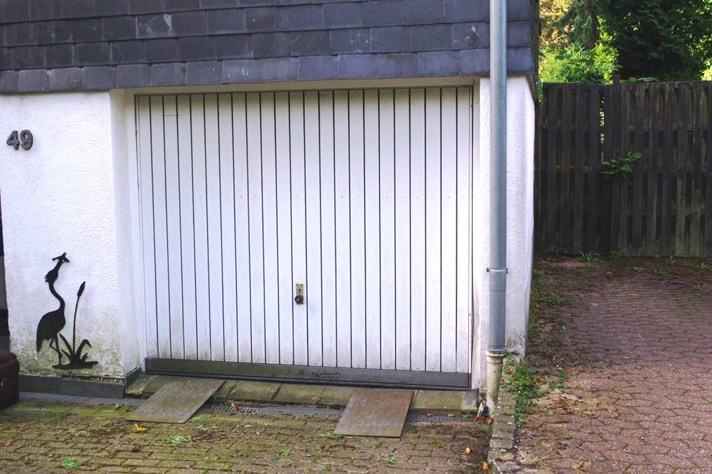 Foto 2 von 6 — unbebautes Grundstück, Einfamilienhaus