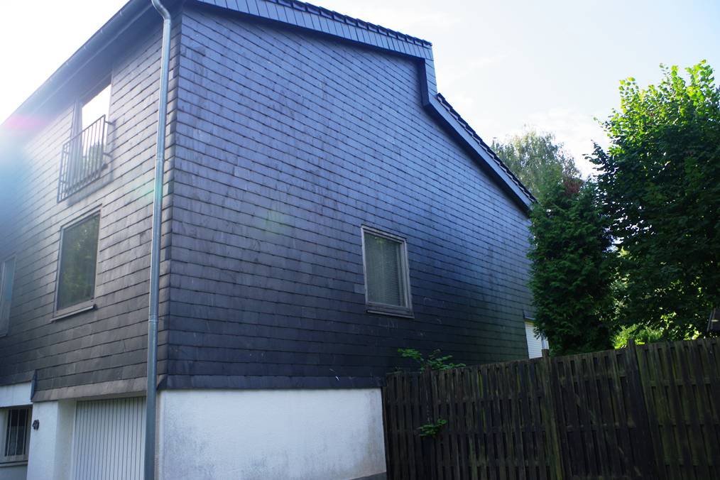 Foto 1 von 6 — unbebautes Grundstück, Einfamilienhaus