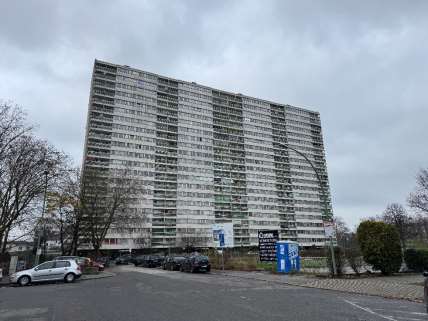 Foto 1 von 6 — Eigentumswohnung (1 bis 2 Zimmer)