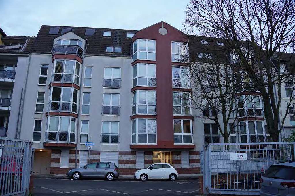 Foto 1 von 6 — Wohn-/Geschäftshaus, Eigentumswohnung (1 bis 2 Zimmer)