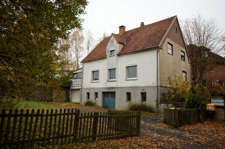 Foto 1 von 7 — Garage, Einfamilienhaus, Garage, Einfamilienhaus