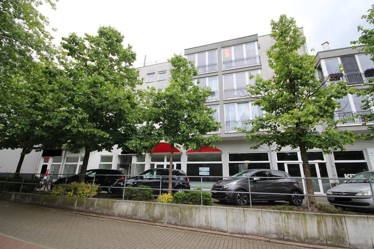 Foto 4 von 9 — Gewerbeeinheit (z.B. Laden, Büro)