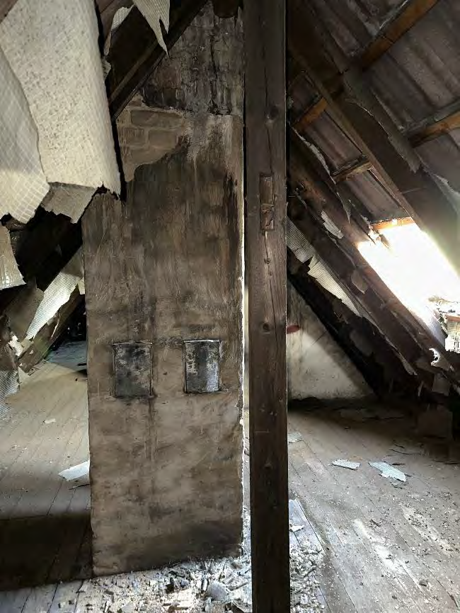 Foto 78 von 78 — Garage, Mehrfamilienhaus
