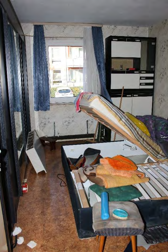 Foto 42 von 78 — Garage, Mehrfamilienhaus