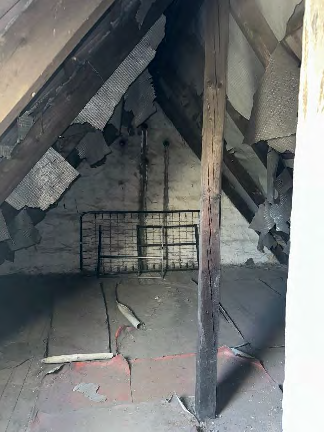 Foto 77 von 78 — Garage, Mehrfamilienhaus