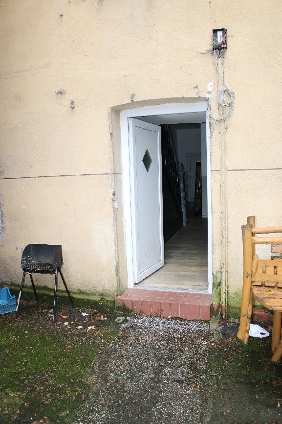 Foto 85 von 99 — Eigentumswohnung (3 bis 4 Zimmer), Die ETW Nr. 4 wird zusammen mit der ETW Nr. 3 und der ETW Nr. 5 als wirtschaftliche Einheit genutzt und ist zum Wertermittlungsstichtag als Einheit vermietet.