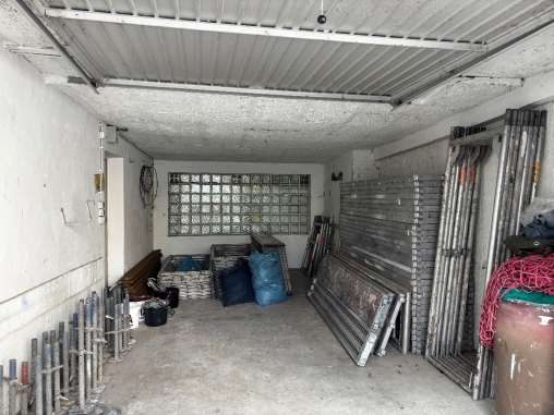 Foto 35 von 37 — Mehrfamilienhaus