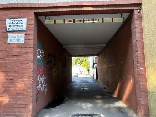 Foto 5 von 23 — Kfz-Stellplatz (Tiefgarage), Eigentumswohnung (3 bis 4 Zimmer)
