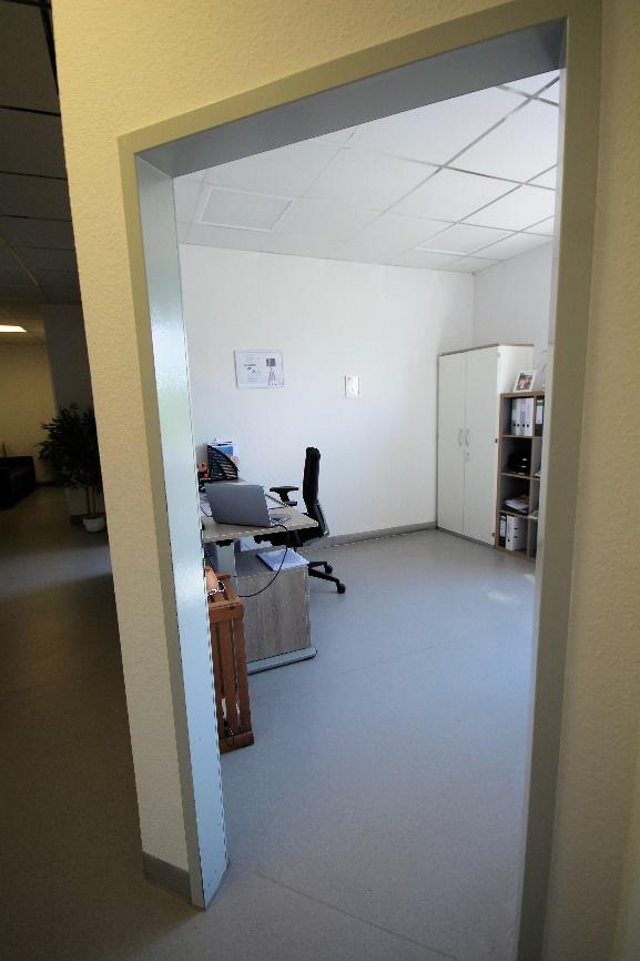 Foto 20 von 23 — Gewerbeeinheit (z.B. Laden, Büro)