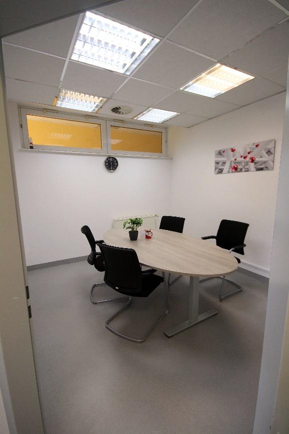 Foto 22 von 23 — Gewerbeeinheit (z.B. Laden, Büro)