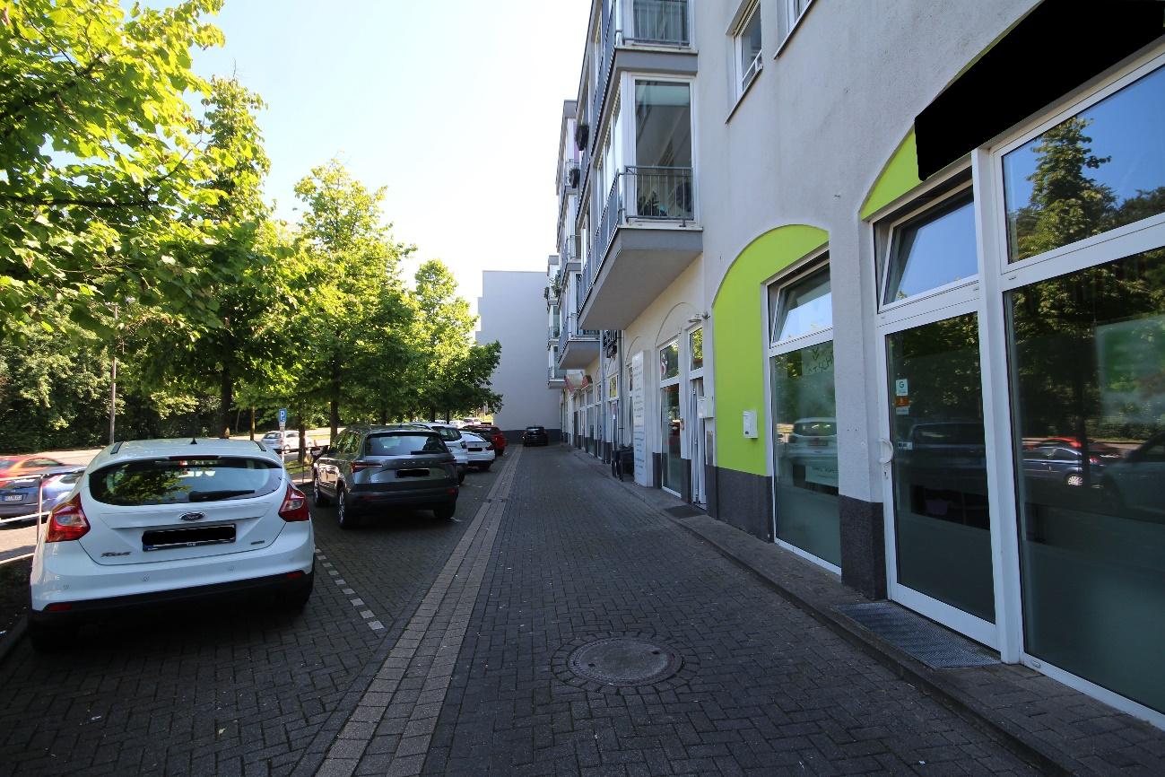 Foto 9 von 23 — Gewerbeeinheit (z.B. Laden, Büro)