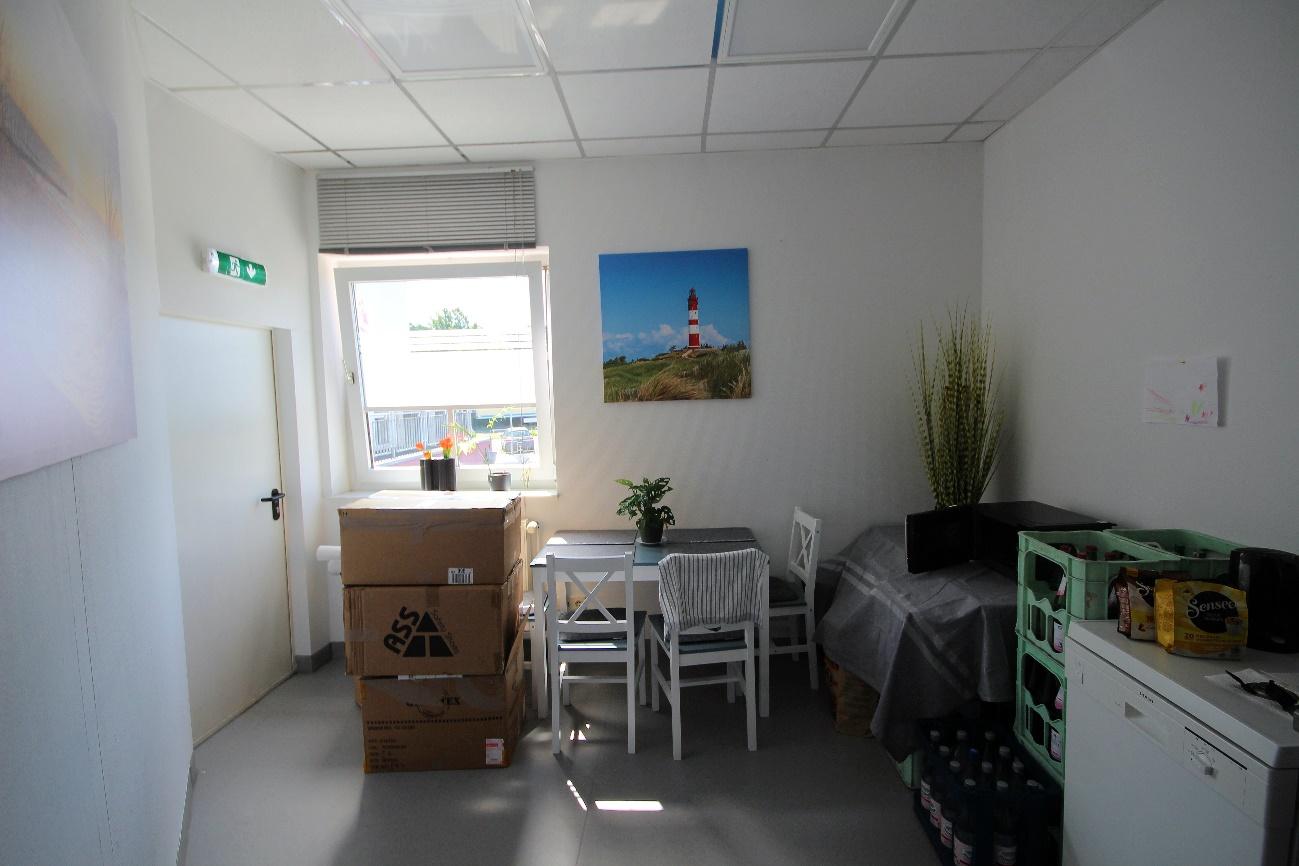 Foto 14 von 23 — Gewerbeeinheit (z.B. Laden, Büro)