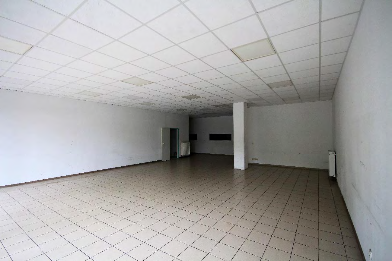 Foto 10 von 19 — Gewerbeeinheit (z.B. Laden, Büro)