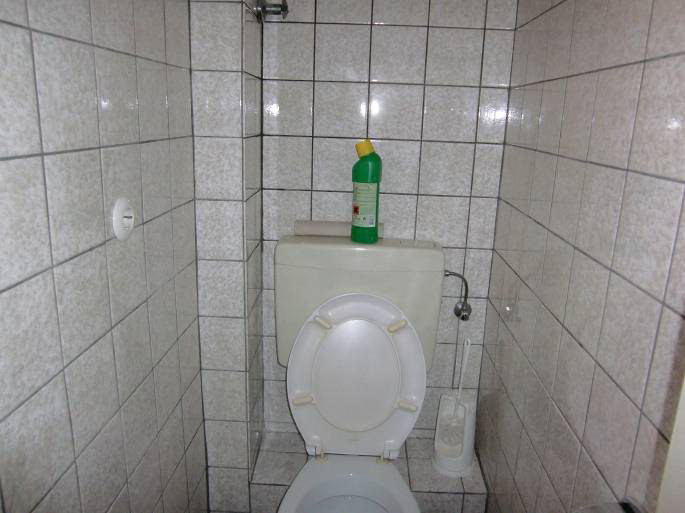 Foto 18 von 29 — Gewerbeeinheit (z.B. Laden, Büro), Gewerbeeinheit (z.B. Laden, Büro), Gewerbeeinheit (z.B. Laden, Büro)
