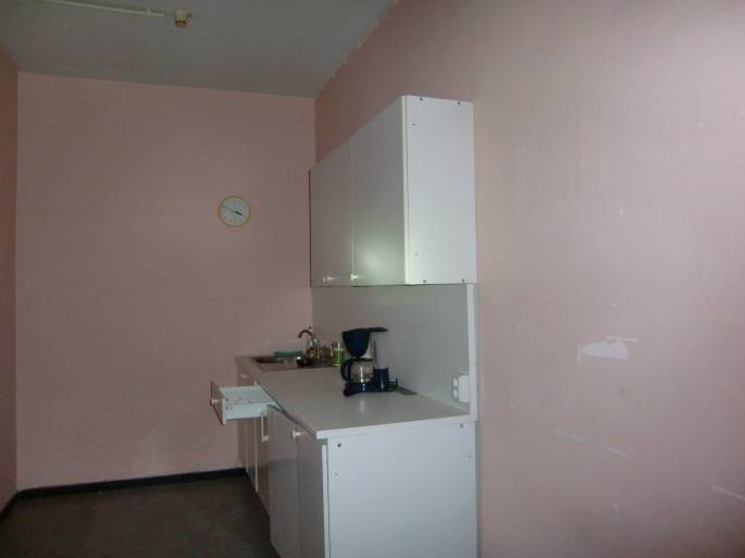 Foto 29 von 29 — Gewerbeeinheit (z.B. Laden, Büro), Gewerbeeinheit (z.B. Laden, Büro), Gewerbeeinheit (z.B. Laden, Büro)