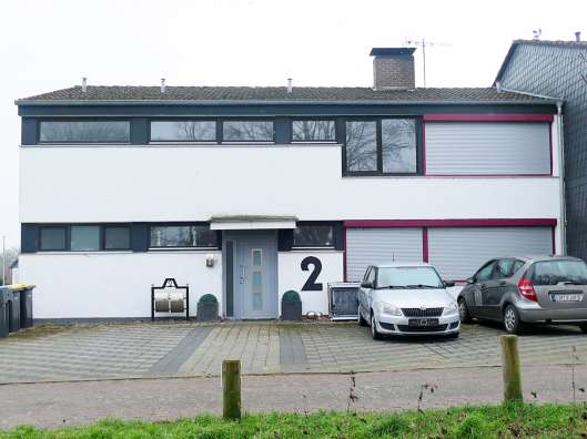 Foto 5 von 19 — Zweifamilienhaus