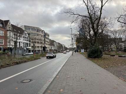 Foto 3 von 16 — Wohn-/Geschäftshaus