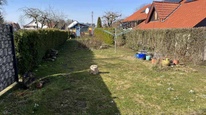 Foto 6 von 11 — Zweifamilienhaus, Zweifamilienhaus mit Garage