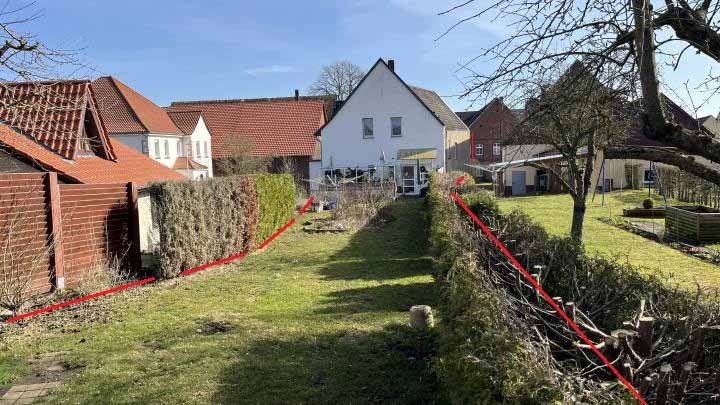 Foto 5 von 11 — Zweifamilienhaus, Zweifamilienhaus mit Garage