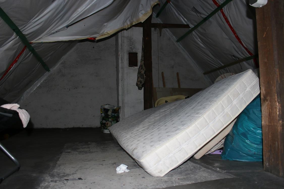 Foto 9 von 37 — Eigentumswohnung (3 bis 4 Zimmer)