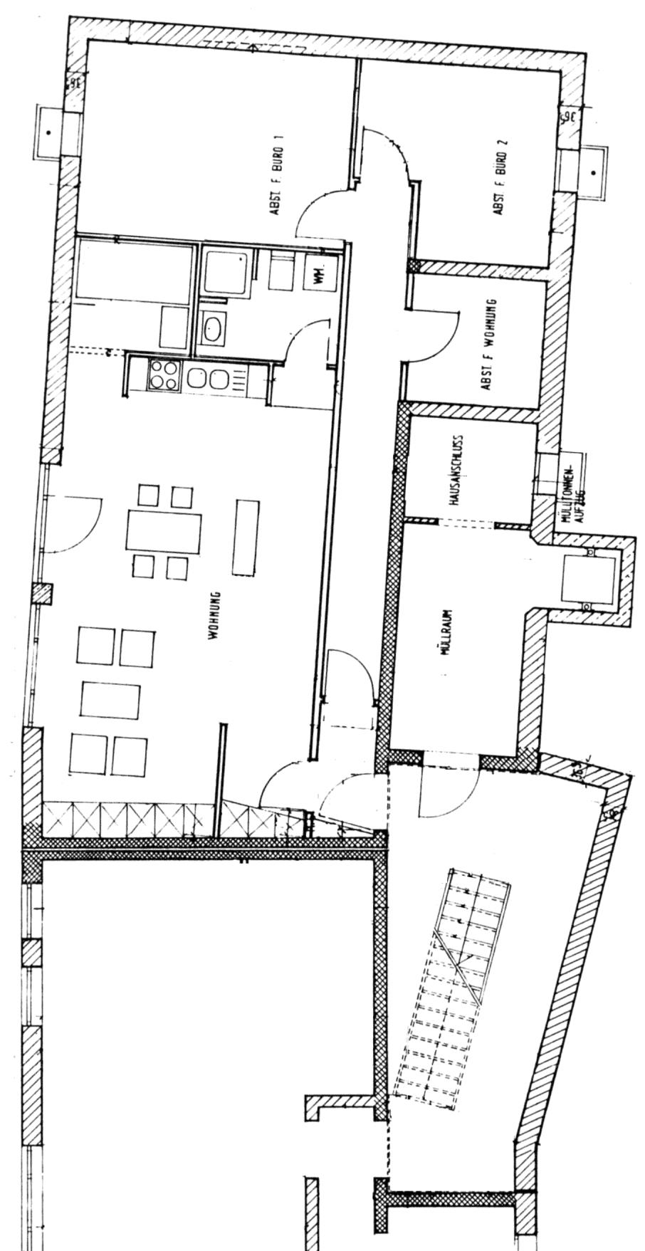 Foto 12 von 17 — Wohn-/Geschäftshaus, sonstiges Teileigentum (z.B. Keller, Hobbyraum)