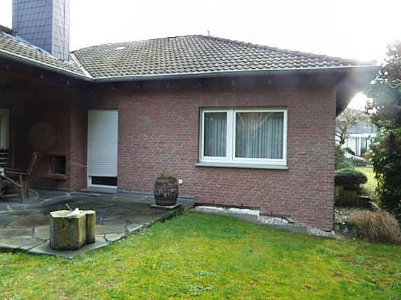 Foto 5 von 20 — Garage, Einfamilienhaus