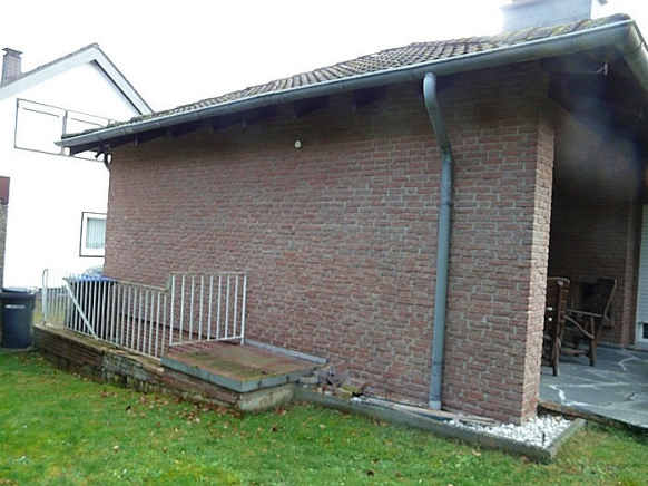 Foto 3 von 20 — Garage, Einfamilienhaus