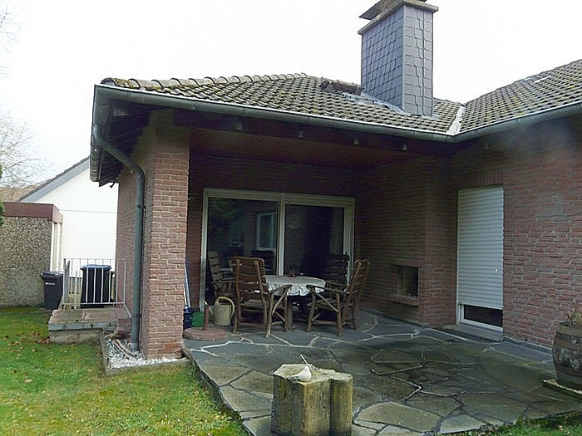 Foto 4 von 20 — Garage, Einfamilienhaus