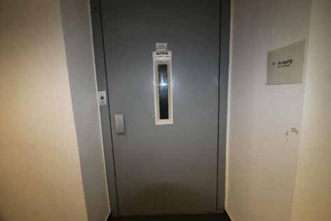 Foto 47 von 78 — Gewerbeeinheit (z.B. Laden, Büro)